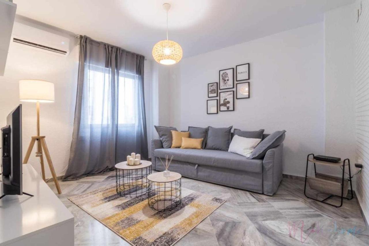 Apartamento a estrenar en pleno centro con garaje Huelva Exterior foto